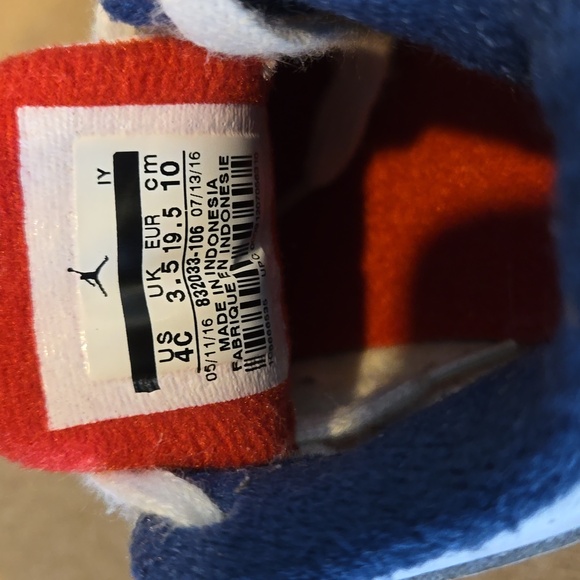 Jordan 3 Retro ‘True Blue’ 2016 (GS) Size 4C - Picture 5 of 8